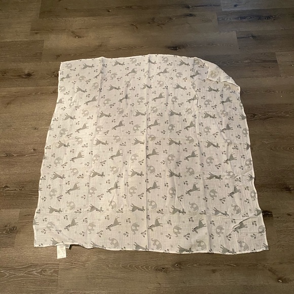 Swaddle blanket - Picture 2 of 3